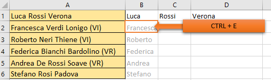 Excel suddividere testi in colonne: Riempimento automatico - Flash Fill