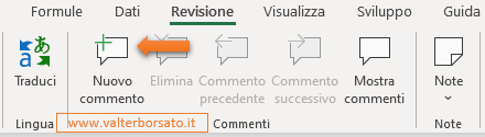 Creare e organizzare Commenti e Note nei Fogli di lavoro di Excel: Scheda Revisione pulsante Nuovo commento.